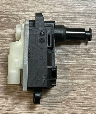 Моторчик крышки топливного бака для BMW p/n 7349045 Ai05 / 173370 10iT