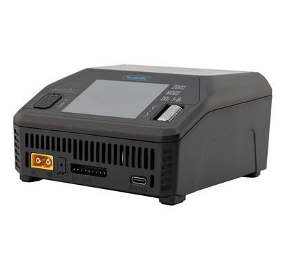 Зарядное устройство для батарей FPV Charger ToolkitRC M8AC 600W 20A, XT60, балансировка 2-8S