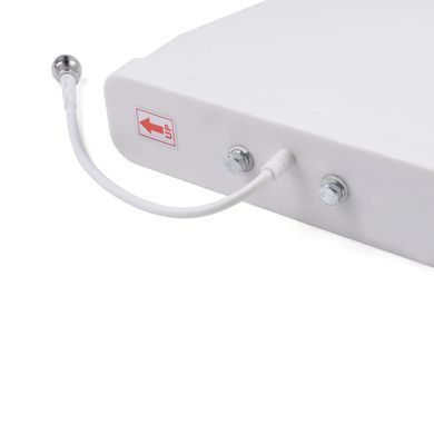 Антенна UWB 800MhZ-3.7Ghz, 8dBi, N-Female, треугольник, направленная логопериодическая, вертикальная поляриз.