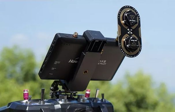 Панельна спрямована антена RHCP 5.8G Maple Wireless 11Dbi, SMA-Male, для FPV дронів