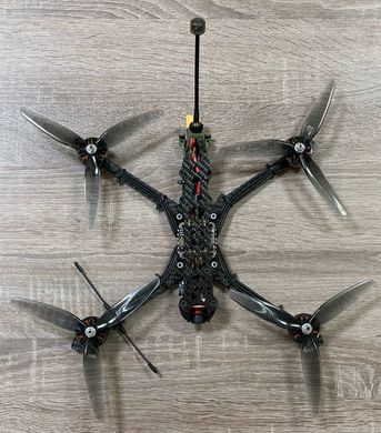 Дрон FPV ВІТЕР 7", управление на 915МГц, протестирован с нагрузкой 1.5кг, видео VTX 4.9-6Ghz